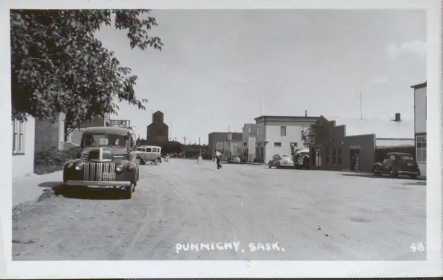 Street scene with grain elevator